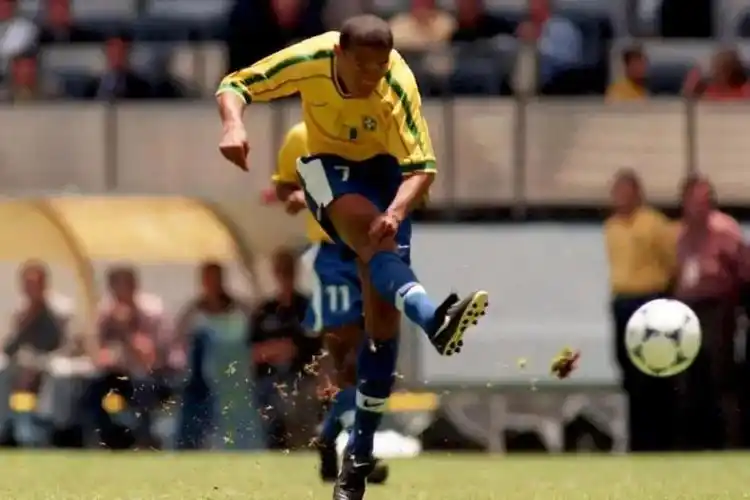 她在比赛中 她在比赛中