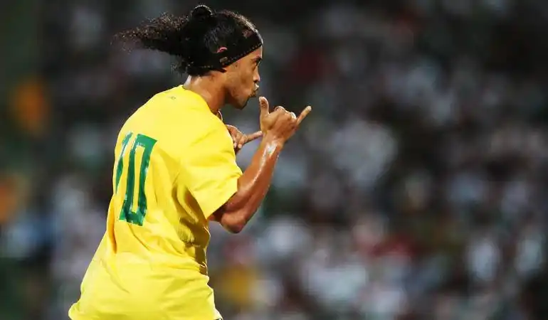 接到队友直 接到队友直