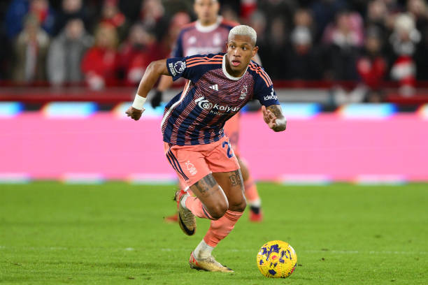 的中游球队 的中游球队