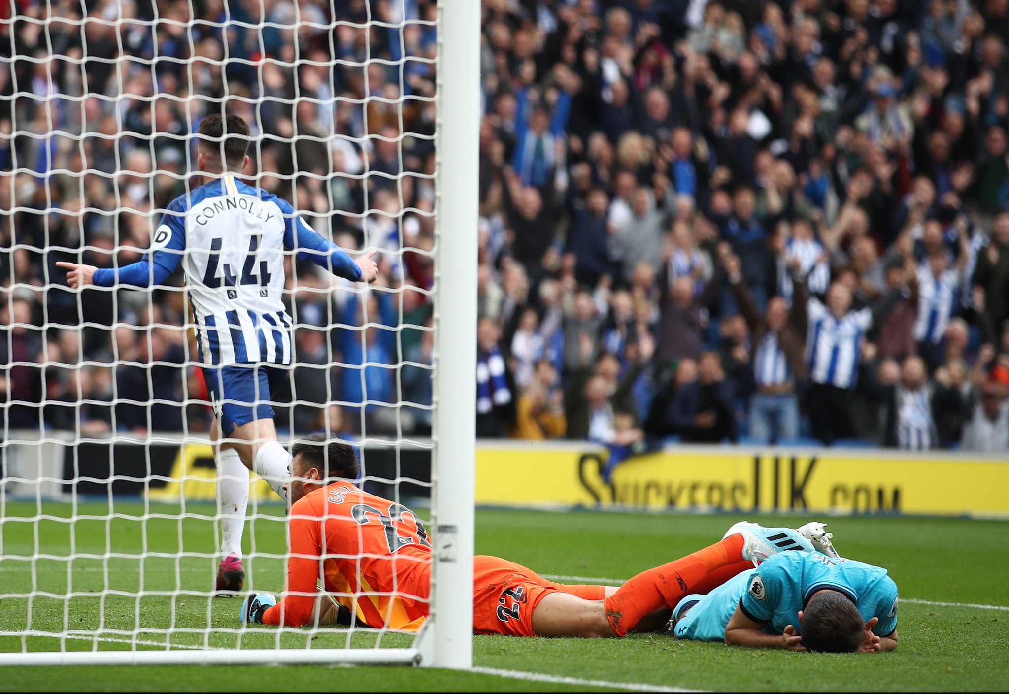 年球员的发 年球员的发