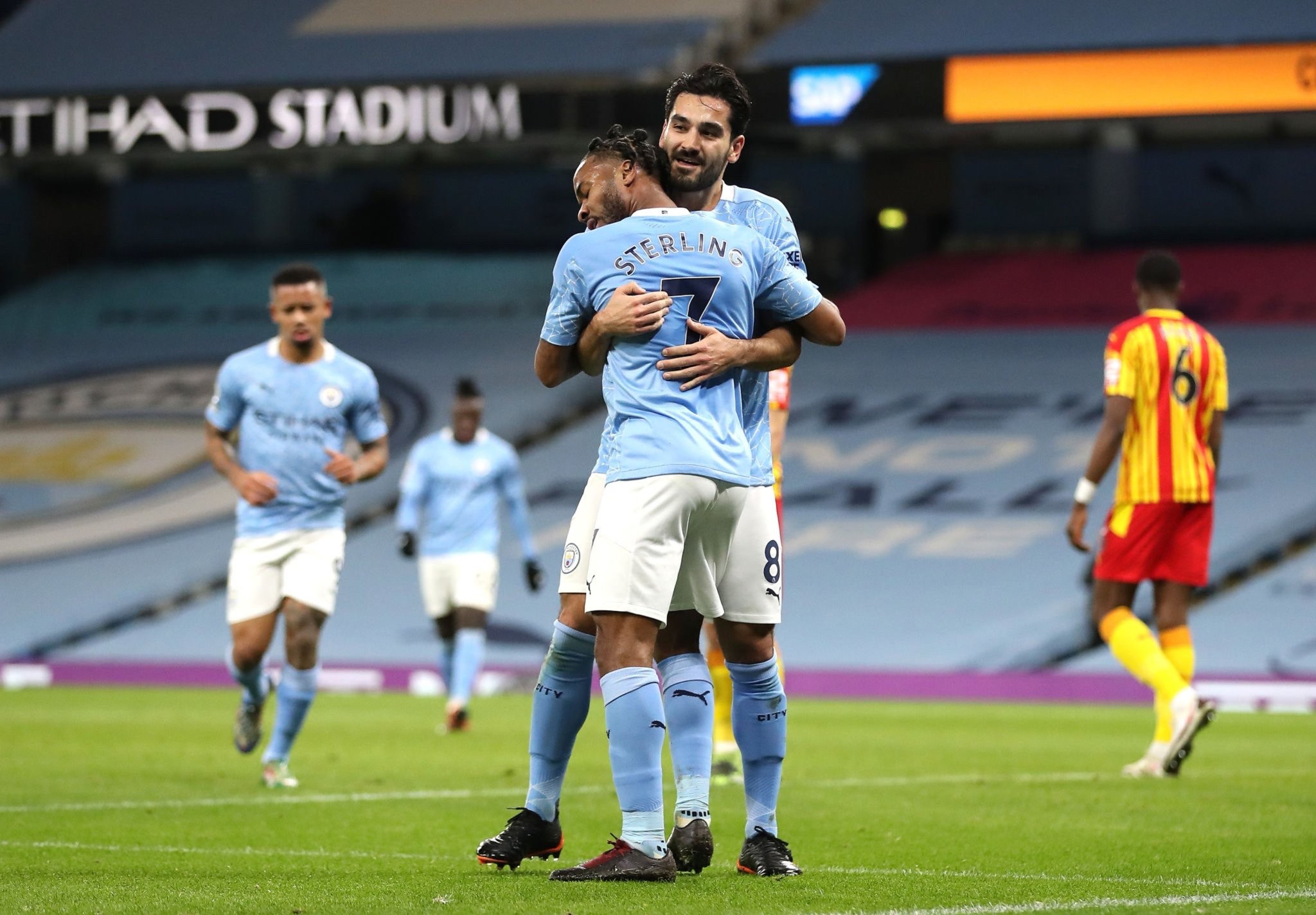 供了一个有 供了一个有